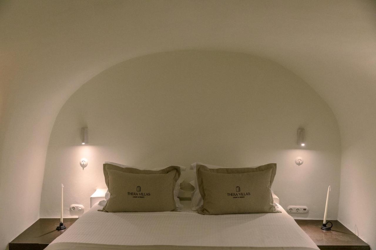 Thera Villas Firá Buitenkant foto