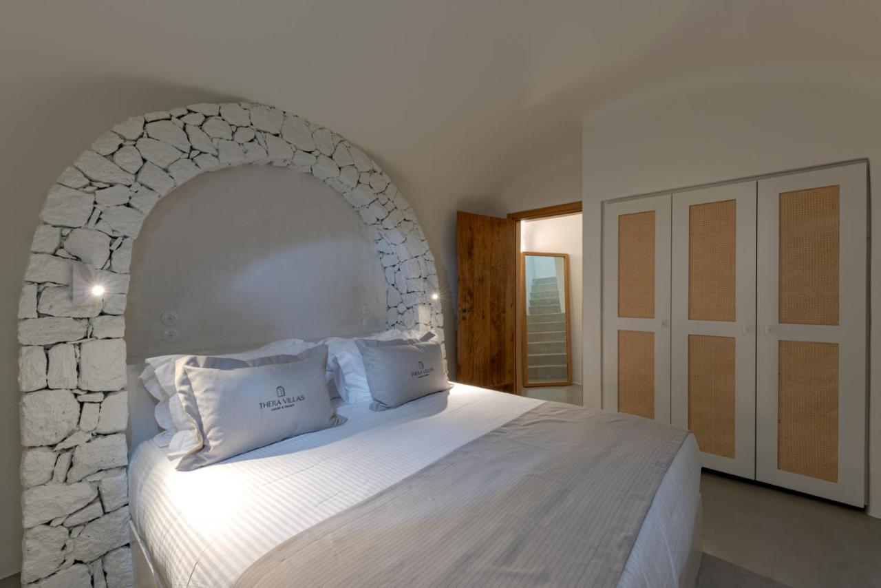 Thera Villas Firá Buitenkant foto